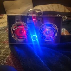 BLING BLUETOOTH AM FM RADIO