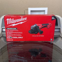 Milwaukee Cutoff Grinder 