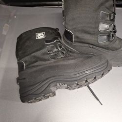 New Rugger Expodure Snow Boots  Size 10