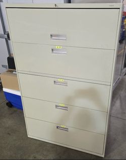 HON - File Cabinet
