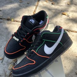 Nike Sb Bronx Girls - Size 9 - New With The Box