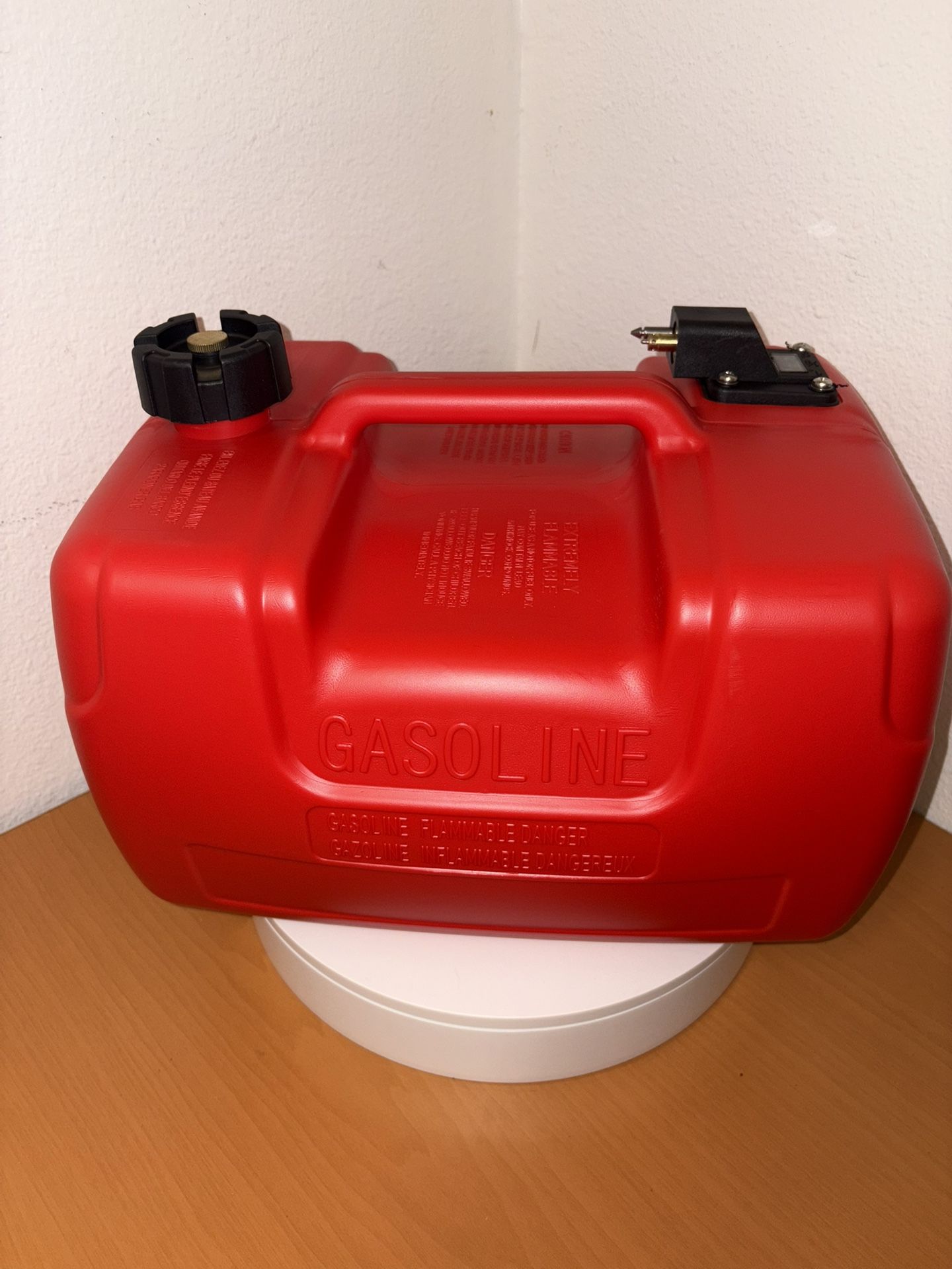 Portable Boat Fuel Tank 12L 3 Gallon