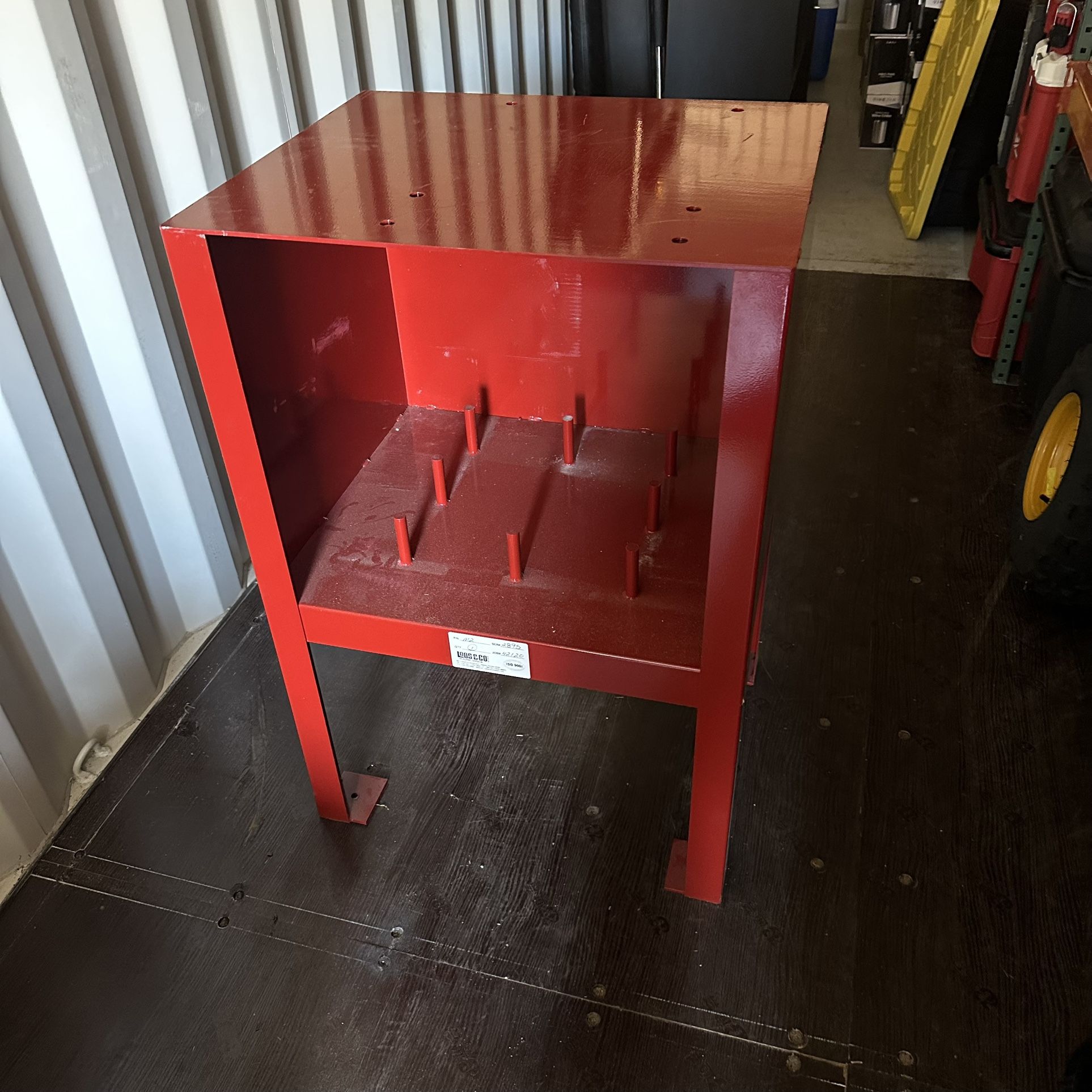 Heavy Duty Loos & Co. Tool Stand