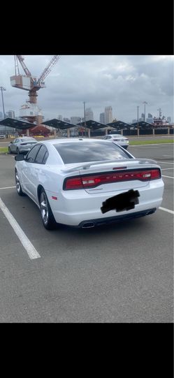 Dodge Charger 2013