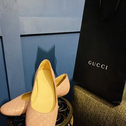 GUCCI Flats 