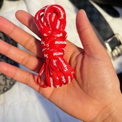 Supreme Laces 