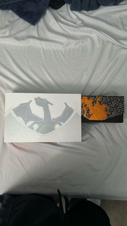 Pokémon Cards collection and charzard cards