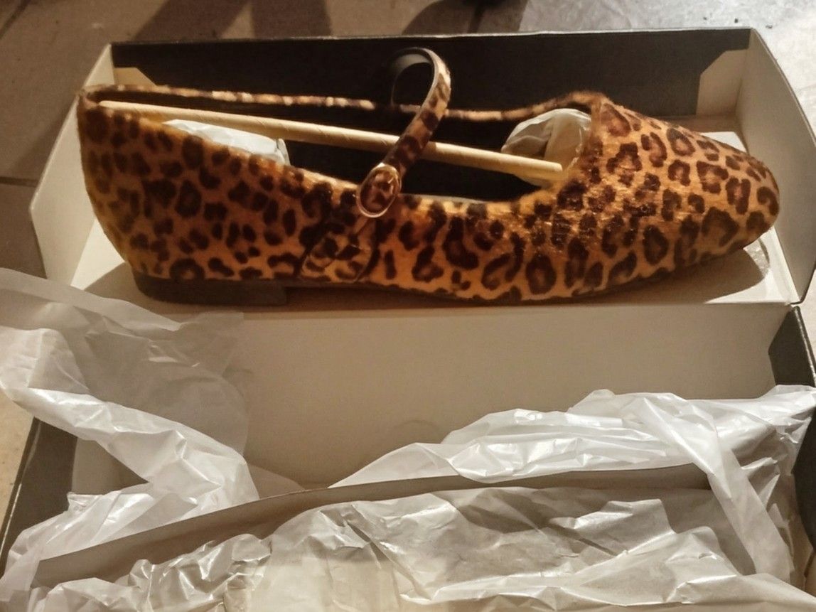 Banana Republic Factory's Vegan Leather Maryjane Ballet Flat