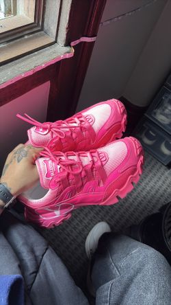 hot pink Valentino Garavani Climbers sneakers