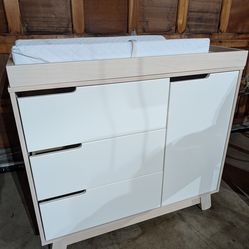 Babyletto Hudson 3-Drawer Changer Dresser with Removable Changing Tray