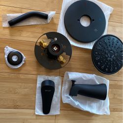 esnbla Tub and Shower Setup