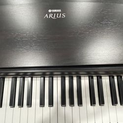 Yamaha Arius Digital Piano YDP-141