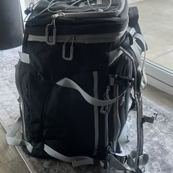 Ski/Snowboard Backpack New