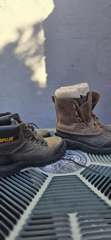 2 Pairs Of Boots Size 9 Men's 
