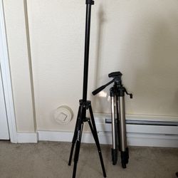 Tripod And Light Stand 