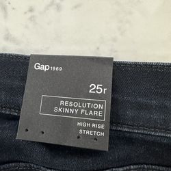 Gap Resolution Skinny Flare  Jeans - Size 25R - NEW