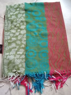 Large wrap / scarf