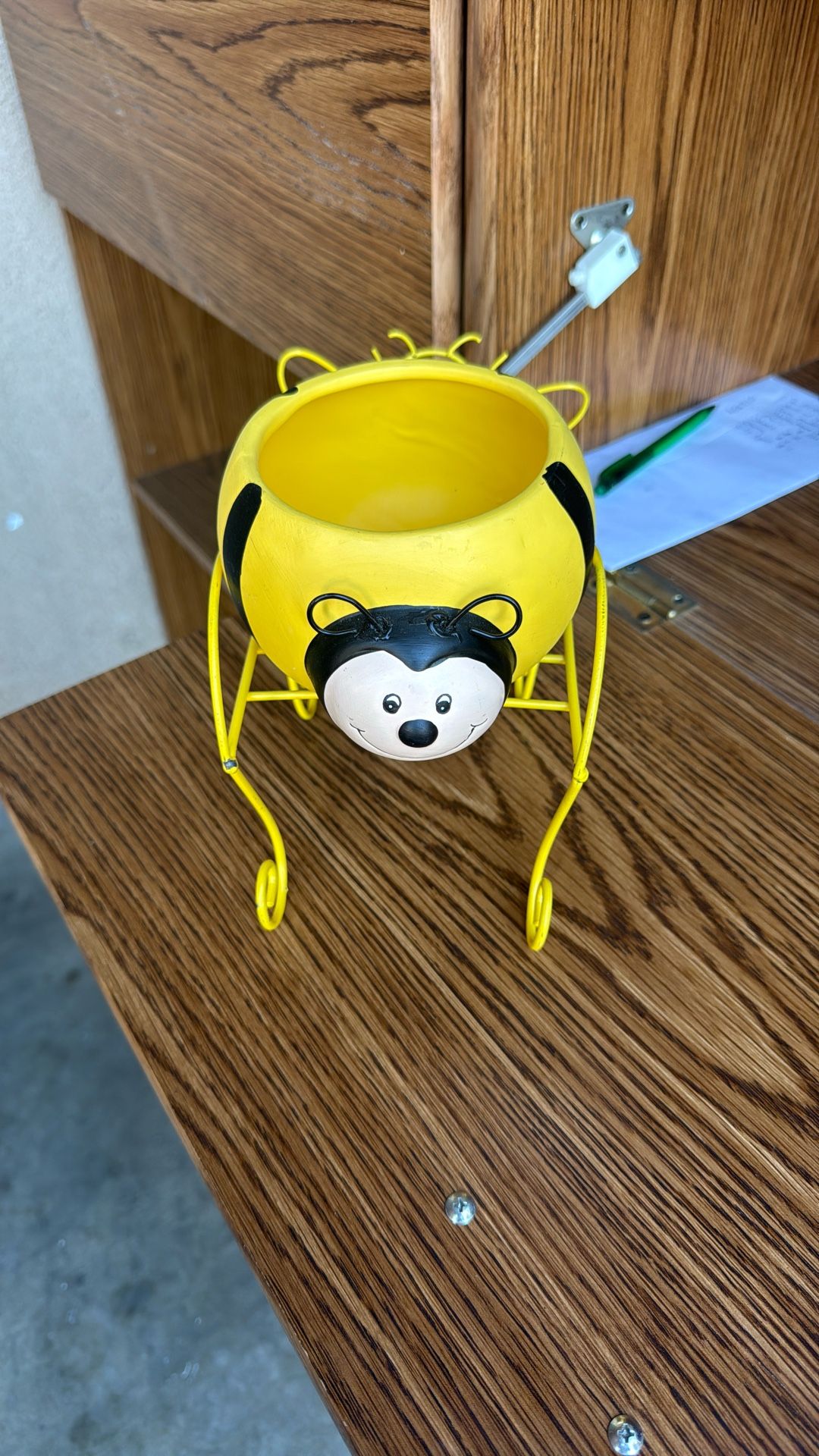 Bumblebee Small Plant Holder $10