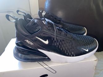 Women’s Nike Air Max 270 *Black White*