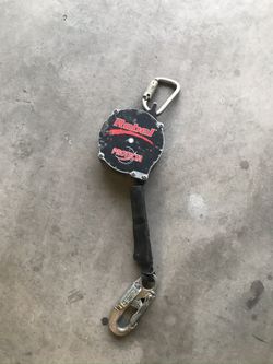 Rebel 20’ Retractable