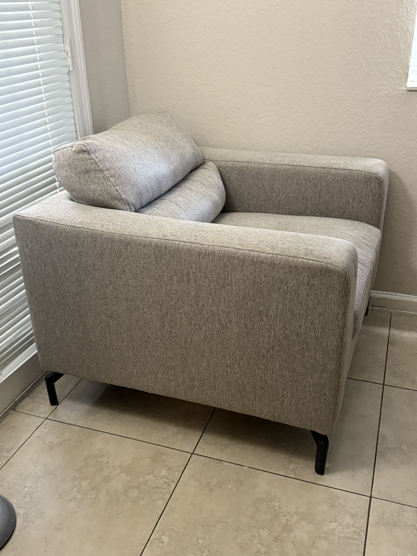 Single Couch