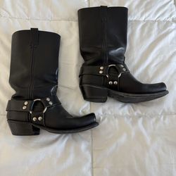Women’s Black Leather Motorcycle Boots Size 8