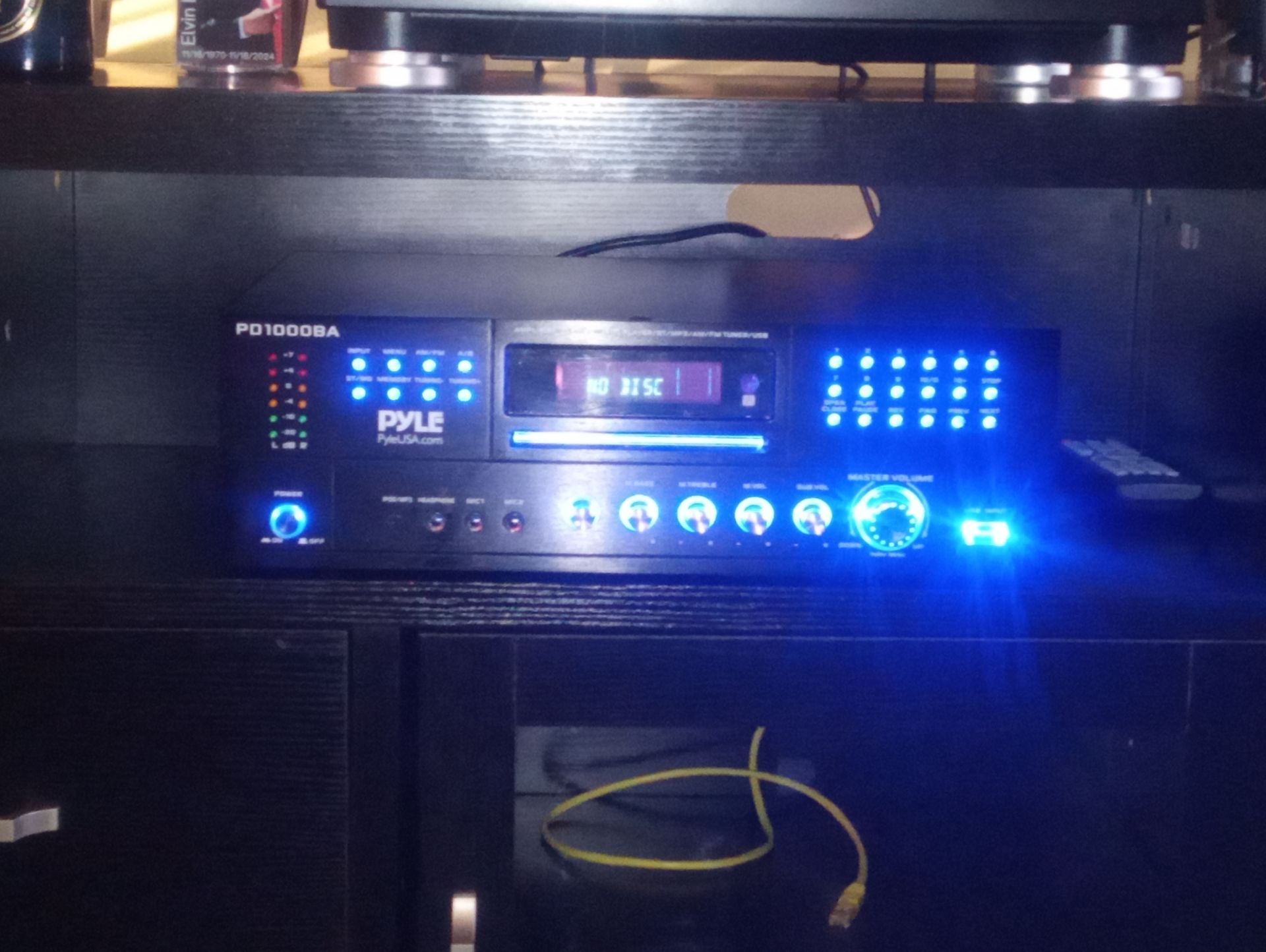 Pyle Amplifier (Brand new, In box)