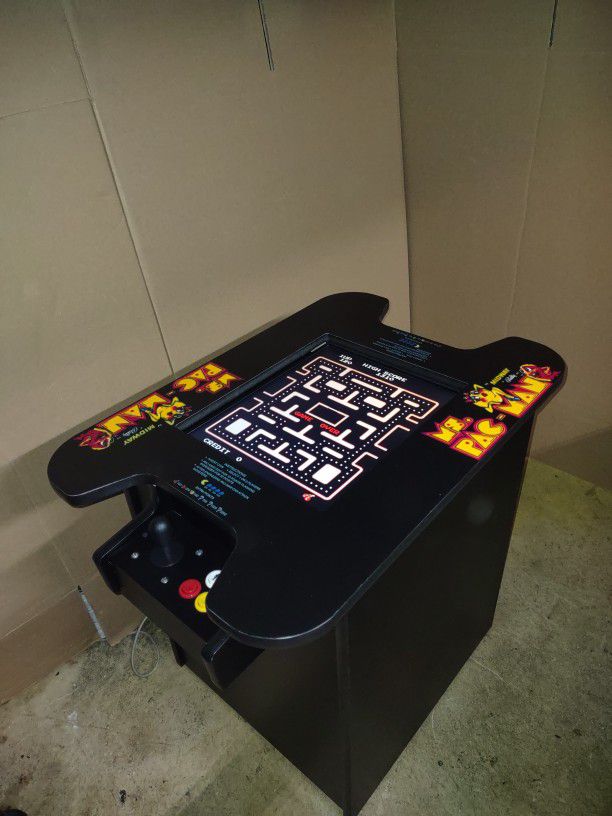 Arcade Cocktail Table Machine 