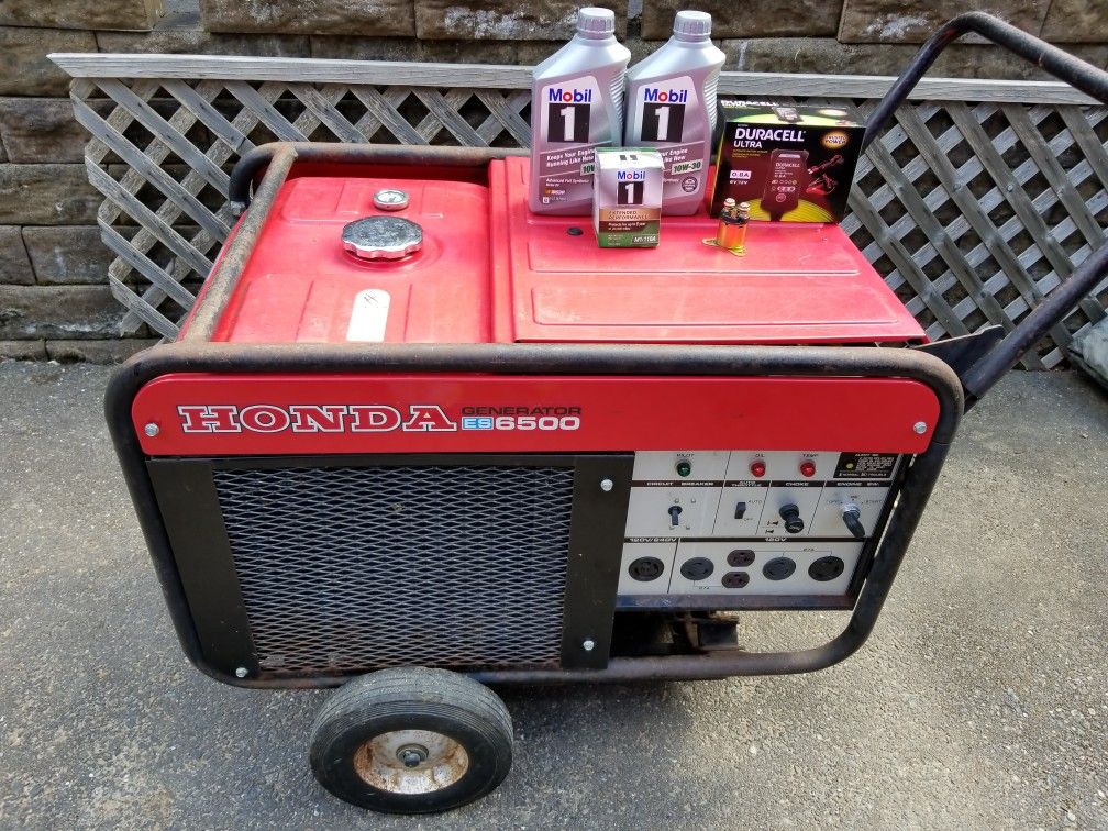 Honda ES6500 Generator Needs a starter for Sale in Kenmore, WA OfferUp