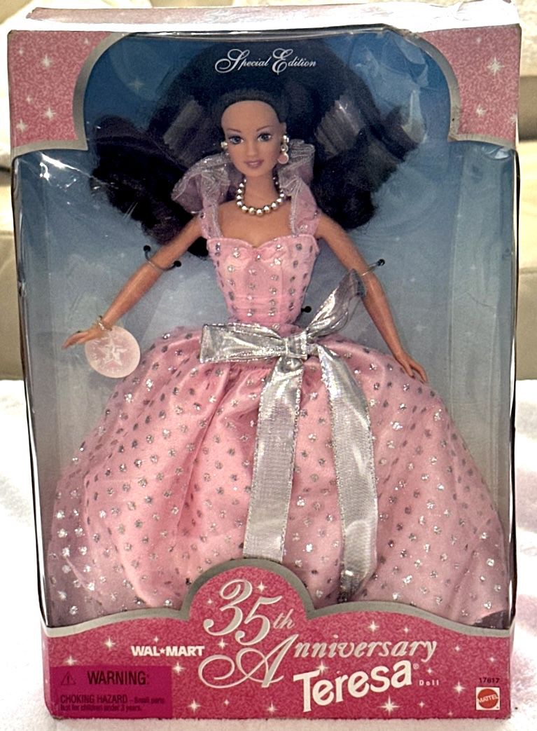 Barbie-Walmart 35th Anniversary Barbie Mattel Teresa-Special Edition-Brunette Barbie Doll #1997-Vintage-New 