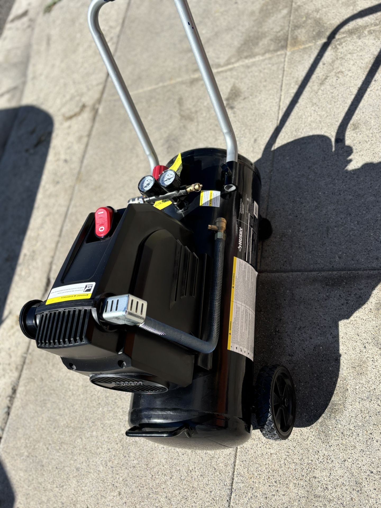 Compresor Husky 8 Galones