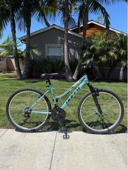 Huffy Hybrid Bike “26 wheels