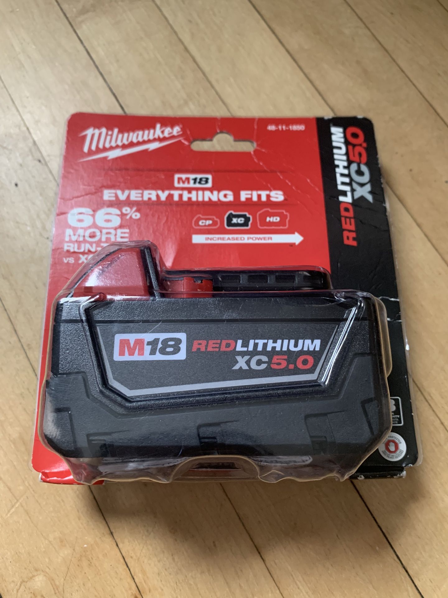 Milwaukee M18 Pila 5.0 Ah NUEVO!!!! Milwaukee M18 Battery 5.0 Ah NEW!!!!