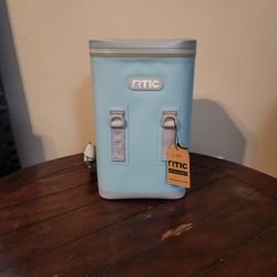 RTIC Softpack Cooler Backpack 