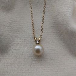 Vintage Pearl Neckalce