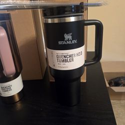 The Quencher H2.0 Flowstate™ Tumbler  40 OZ
