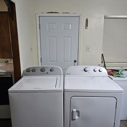 SET WASHER AND DRYER WHIRLPOOL GOOD CONDITION BOTH ELECTRIC HEAVY DUTY DELIVERY AVAILABLE WE DO REPAIRS 