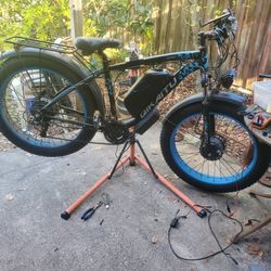 Qikaitu Q3000 Dual Motor Ebike (For Parts)