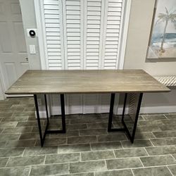 Solid Bar Height Dining Table 