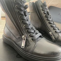 Karl Lagerfeld Paris Black Leather Men’s Boots Size 9.5