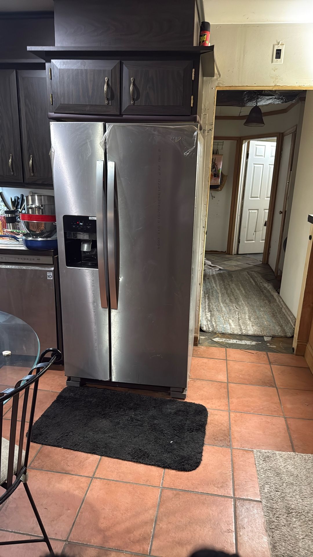 Whirlpool Stainless Steel Fridge Filtered Water/ice 