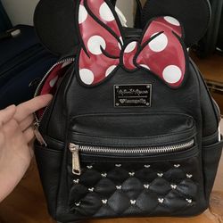 Loungefly Minnie Mouse Backpack