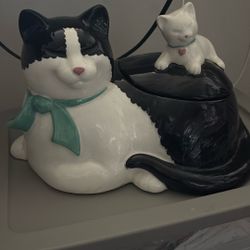Vintage Cookie Jar
