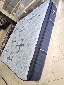King Sizes Mattress And Box Spring Pillowtop