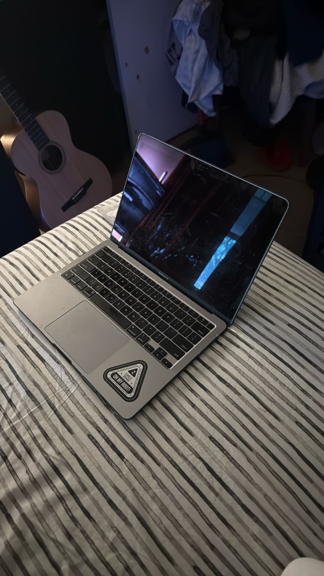 Apple MacBook Air M1 (Discount Pricing Until 2Pm (06/08/2025)