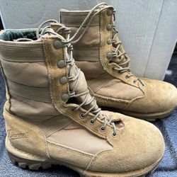  Price Drop - Danner GoreTex Boots, Rivot TFX Men’s 7, Military Issue