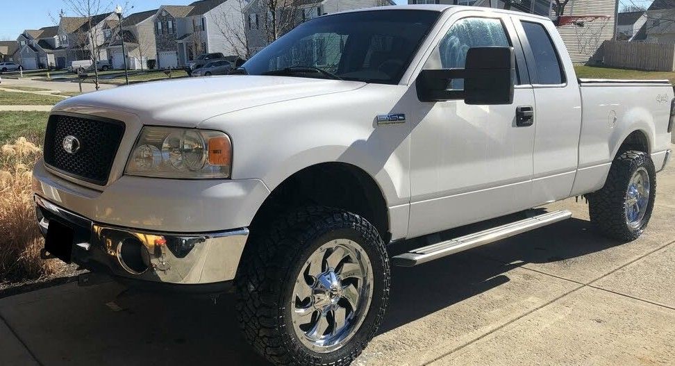 Ford F150 Clean title no accidents!!!