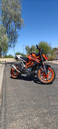 2017 KTM Duke (contact info removed) miles