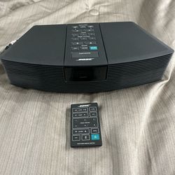 Bose Wave Radio AM/FM Alarm Clock Model AWR1-1W With Remote -