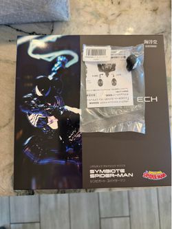 Revoltech Amazing Yamaguchi Symbiote Spider-Man Marvel Action Figure WITH BONUS